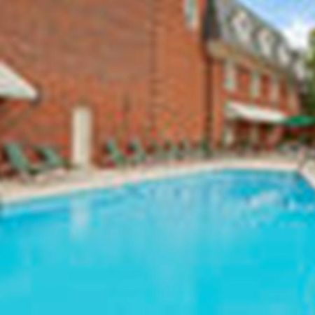 Williamsburg Hospitality House Hotel Ngoại thất bức ảnh